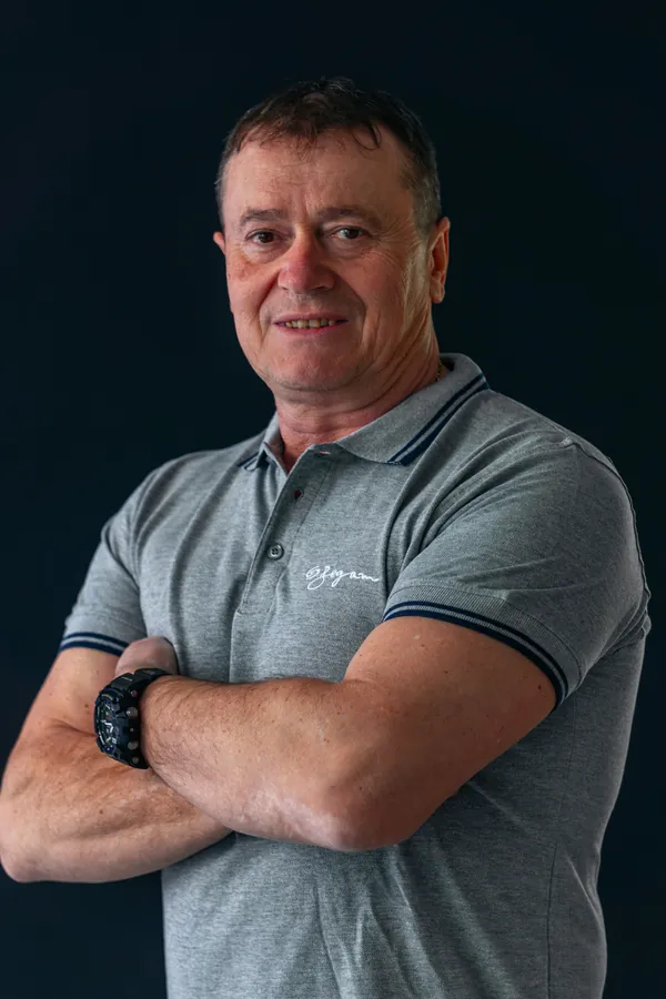 Vlastimil Glozmek - servisný poradca