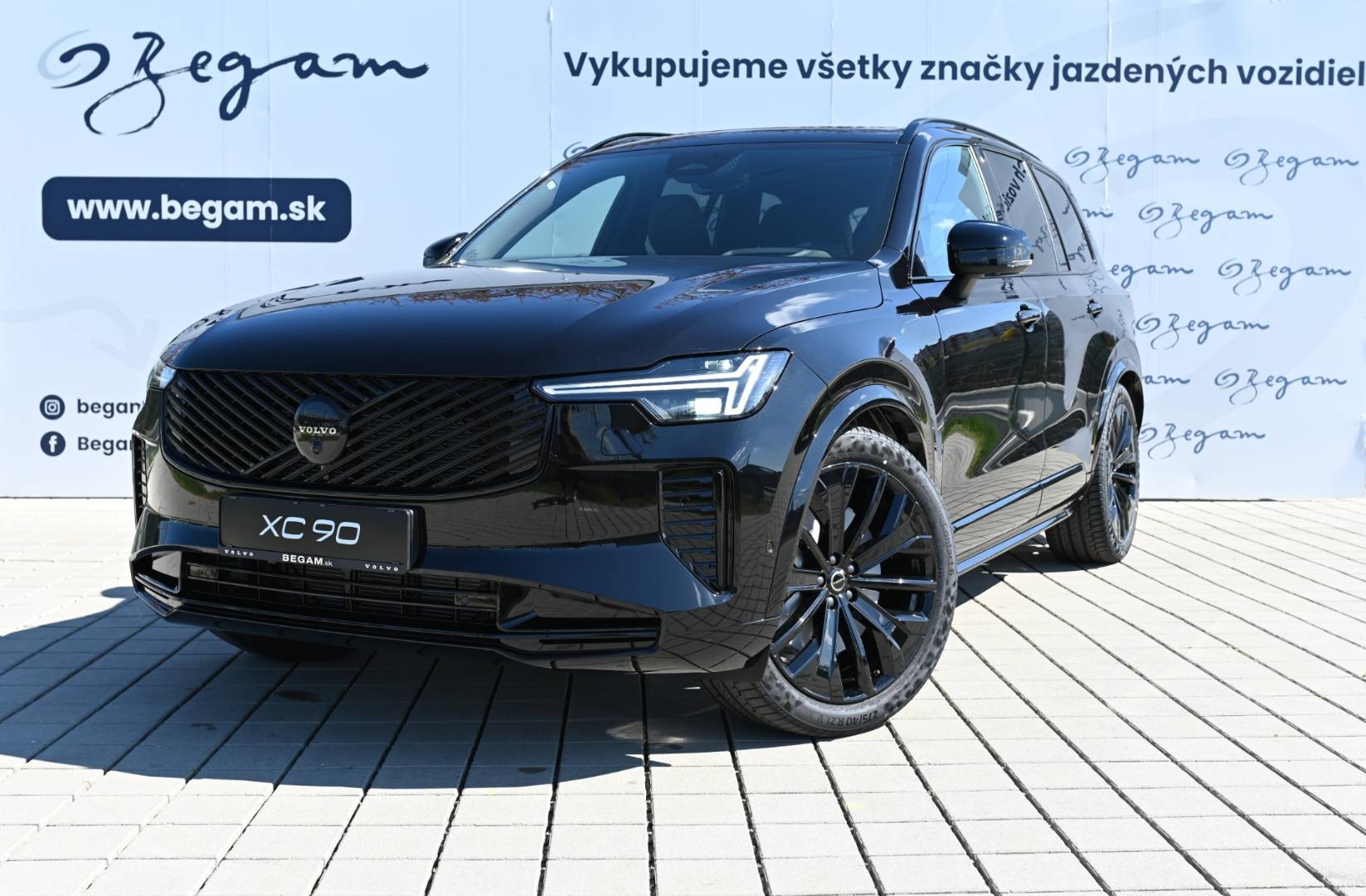 Volvo XC90 B5 (P) PLUS Black Edition